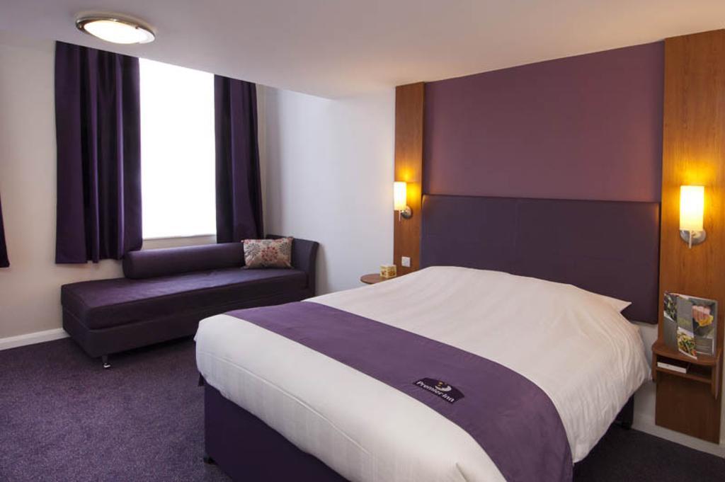 Premier Inn Newcastle Airport South Woolsington Bagian luar foto