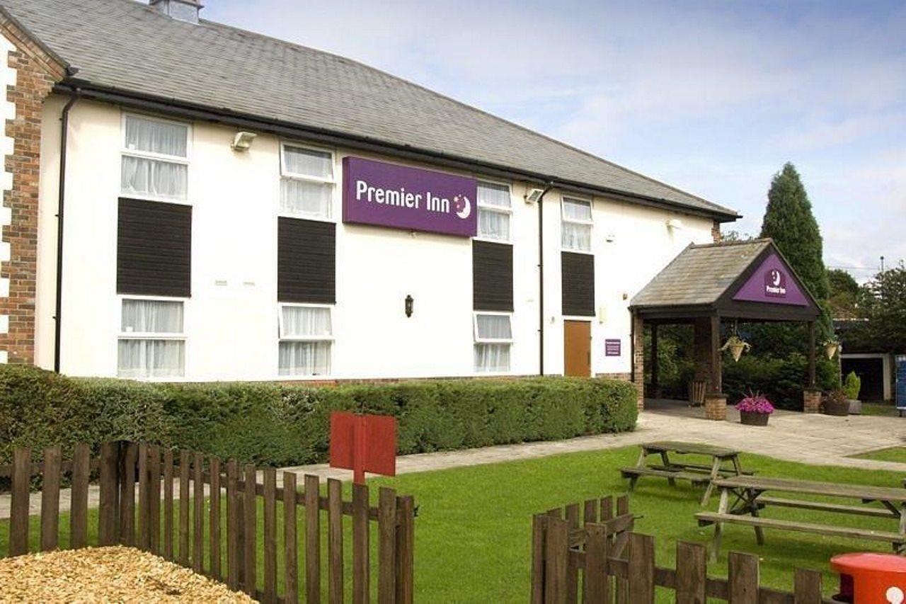 Premier Inn Newcastle Airport South Woolsington Bagian luar foto